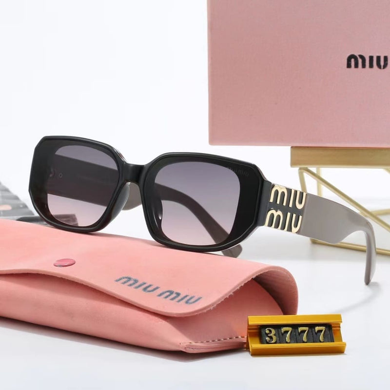 Óculos de Sol Feminino Miu Miu