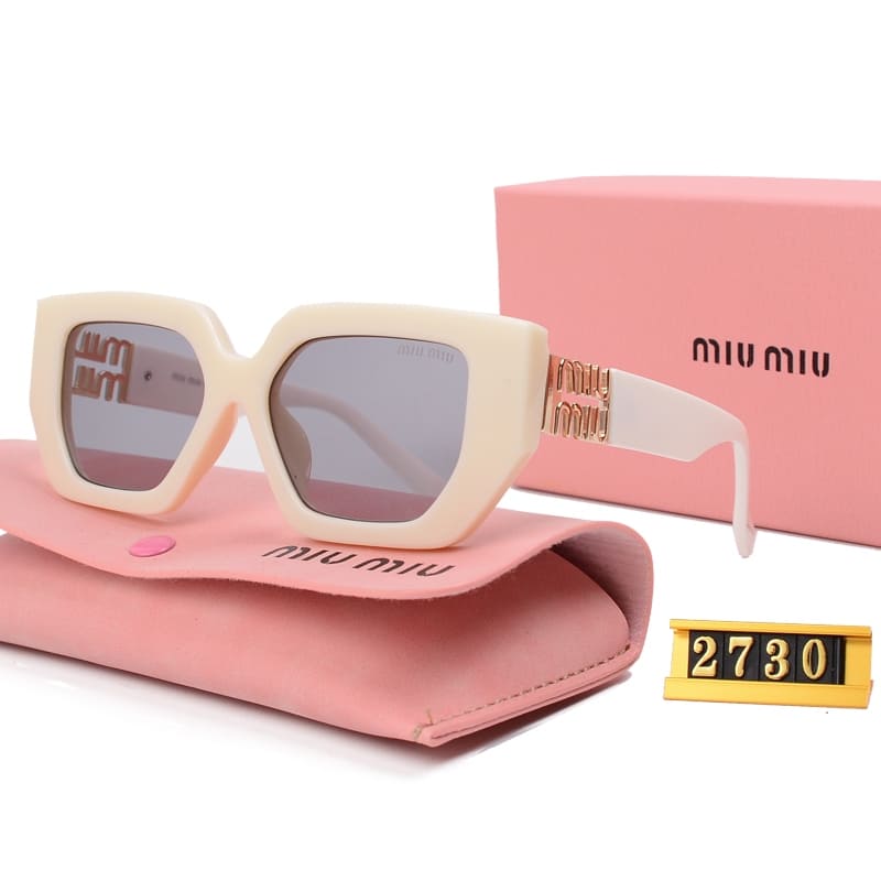 Óculos de Sol Feminino Quadrado Miu Miu